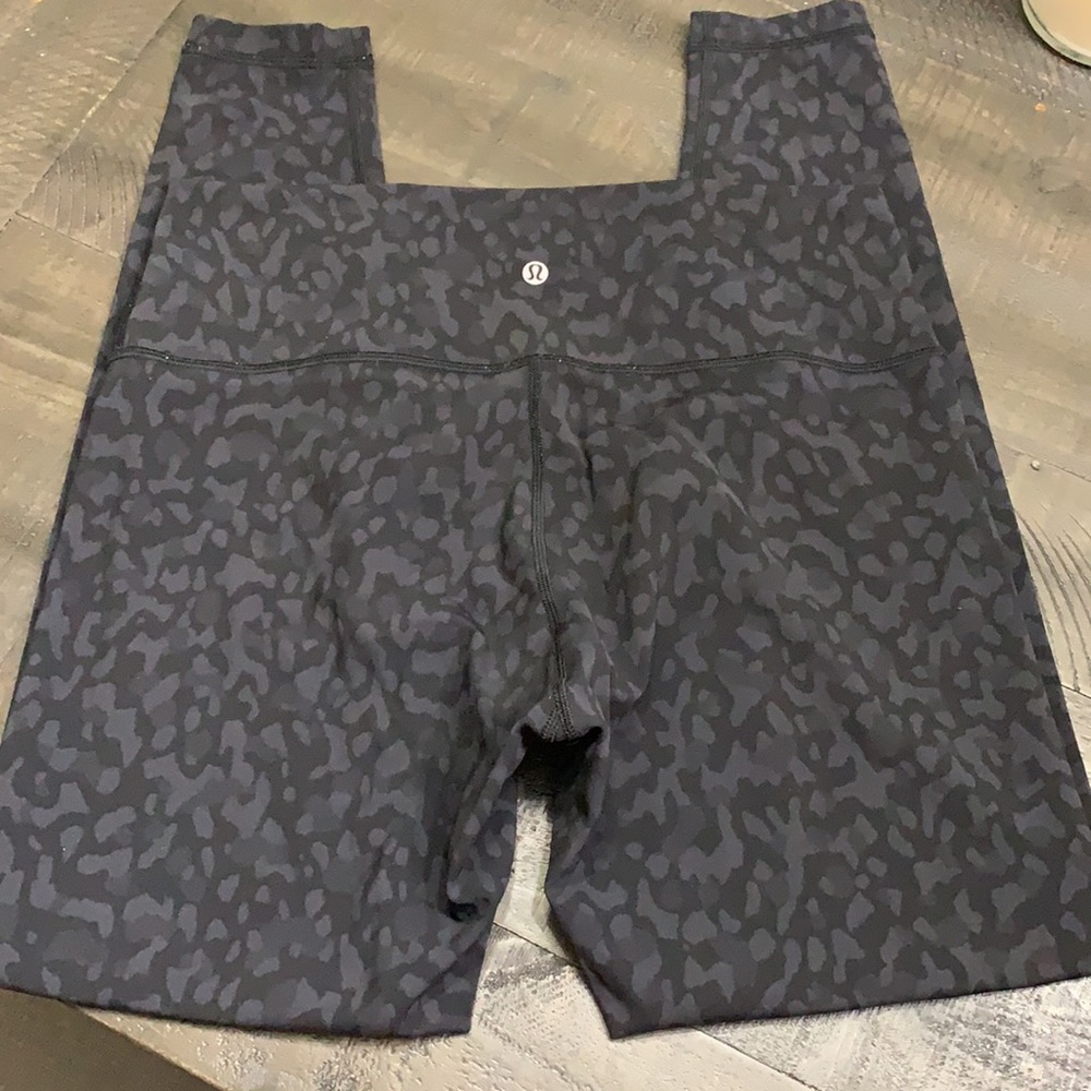 Lululemon Wunder under camo full length tight